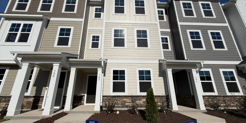 Apex Townhome: 302 Carolina Spgs Blvd
