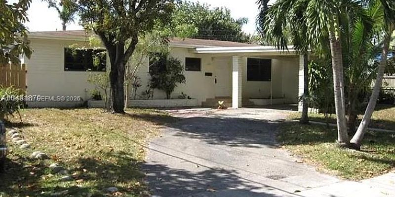 North Miami House: 180 NE 128th St