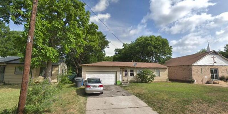 Dallas House: 3117 Nandina Drive