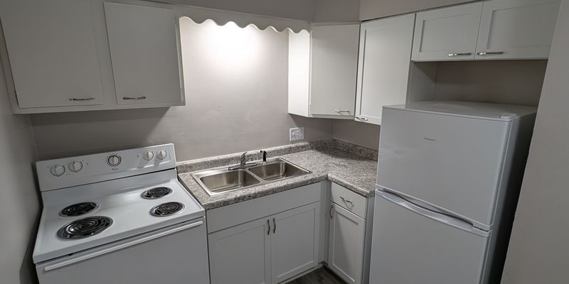 Fort Wayne Apartment: 621 Tennessee Avenue