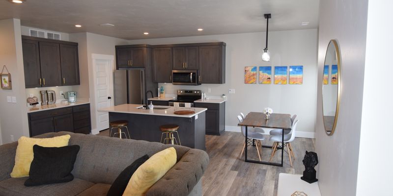 Ammon House: 2929 Sunburst Dr