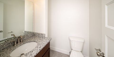 3rd floor half bath.jpg