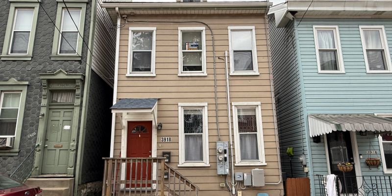 Pittsburgh Apartment: 3918 Howley St