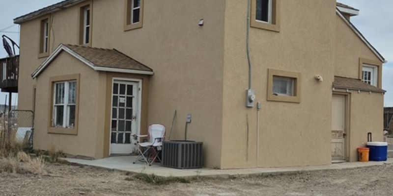 Rock Springs House: 811 Ridge Ave