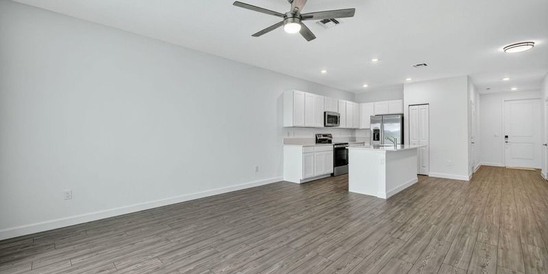 Port St. Lucie Townhome: 305 SE Crossoak Ln