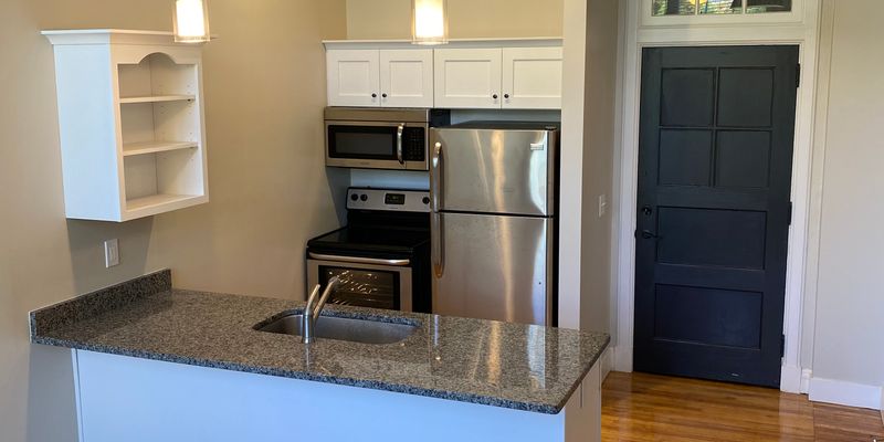 Halifax Apartment: 722 Mountain Road