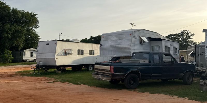 Lucedale Apartment: 120 George Bennett Rd