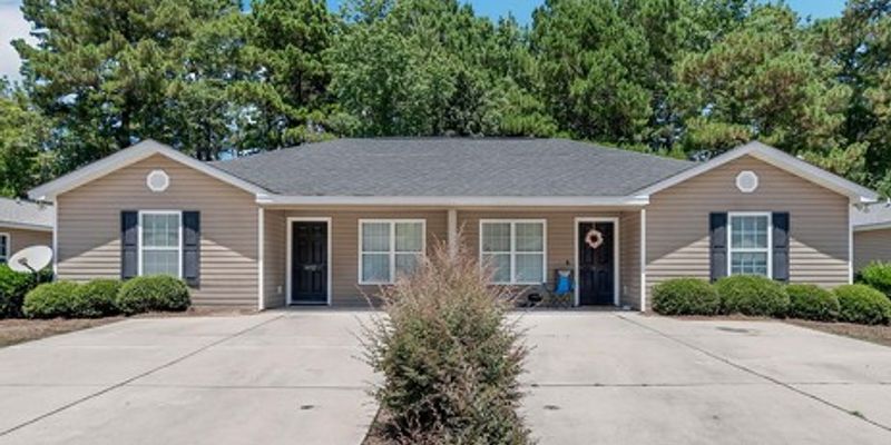 Florence House: 1421 Allies Ct