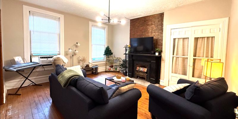 Pittsburgh Apartment: 5961 Alder St