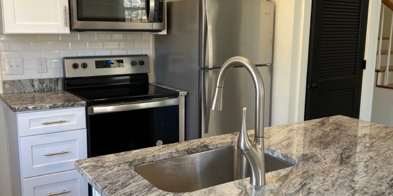 Halifax Apartment: 726 Mountain Rd