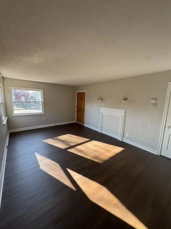 321 W Norman Ave 2 photo 5