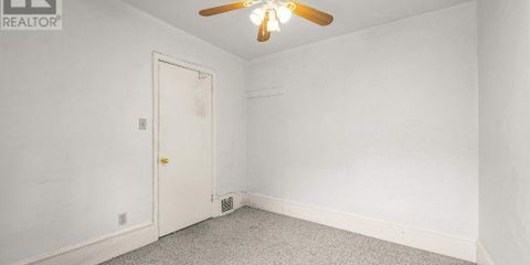 x13667064_25 2Barrie.jpg