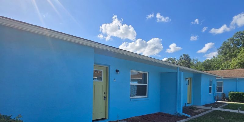 Crystal River Apartment: 773 NE 9th St