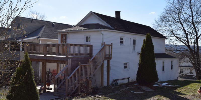 Plains Apartment: 18 Elizabeth St