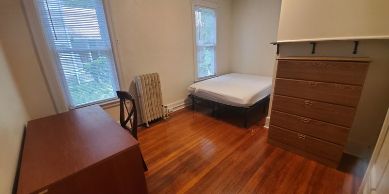 Ithaca Apartment: 105 N Quarry St
