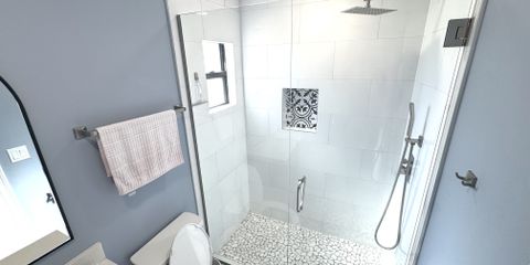 Bathroom 1.jpg