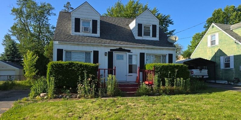 Butler House: 288 Evans City Rd