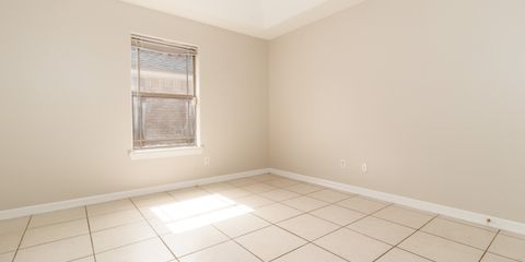 1908 Bahamas Dr Apt 4, Edinburg-14.jpg