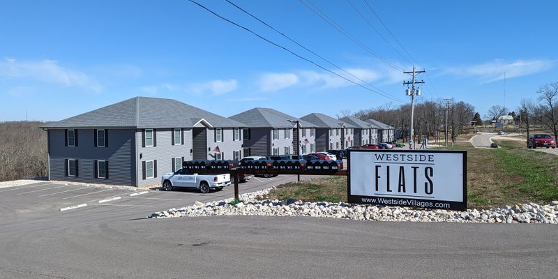 Gravois Mills Apartment: 710 Hwy O