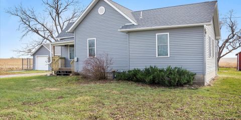 02-106 3037 Swan Lake Rd NE.jpg