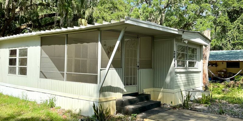 Kissimmee House: 3495 Forest Dr