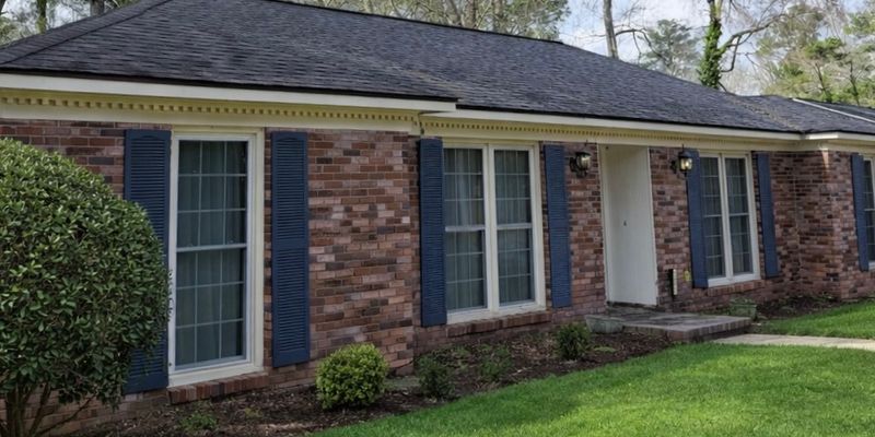 Columbus House: 4221 Bonnie Dr