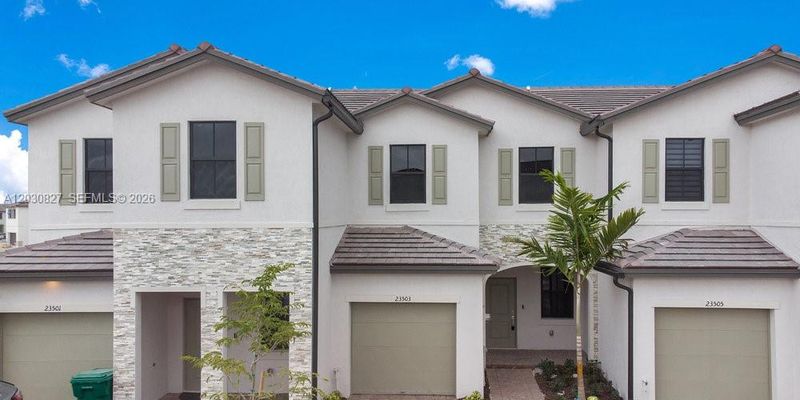 Homestead House: 23503 SW 129th Ave