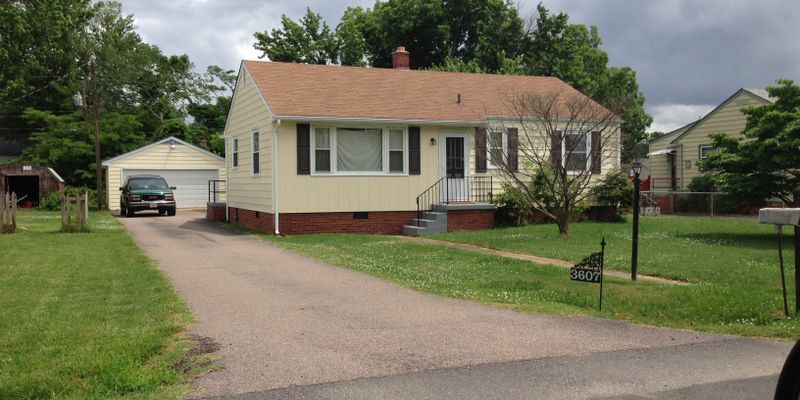 Richmond House: 3607 Harris Ave