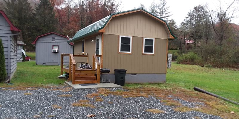 Cullowhee House: 11 Mothergoose Lane, Unit #6