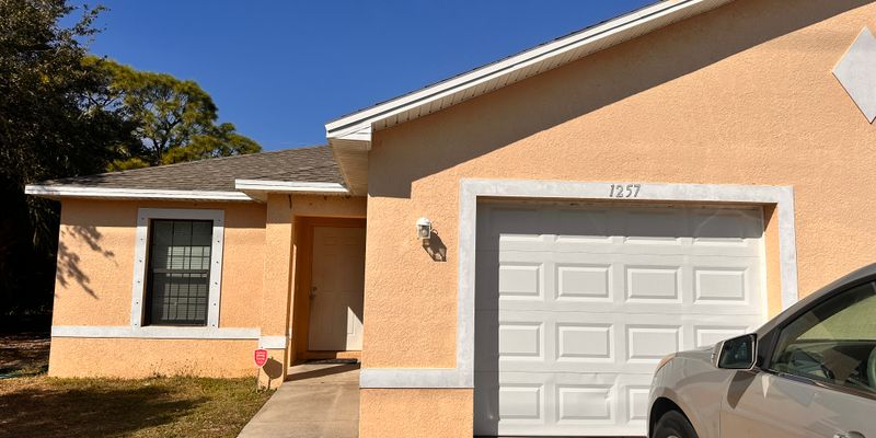 Cape Coral House: 1257 SE 8th Terrace