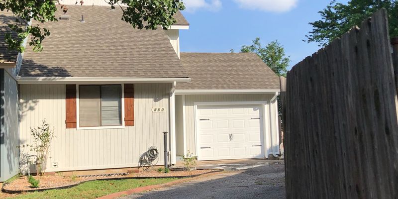 Wichita House: 550 South Woodchuck