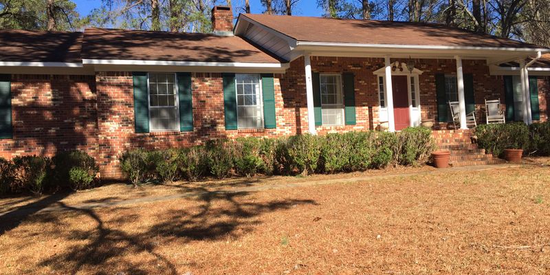 Montevallo House: 445 Shoshone Dr