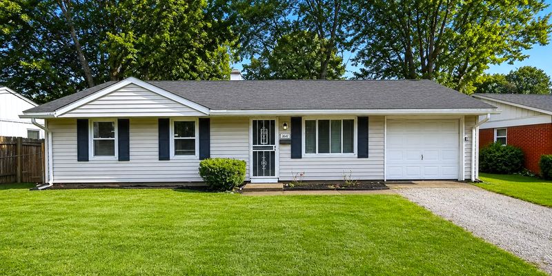 Indianapolis House: 3641 N Richardt Ave