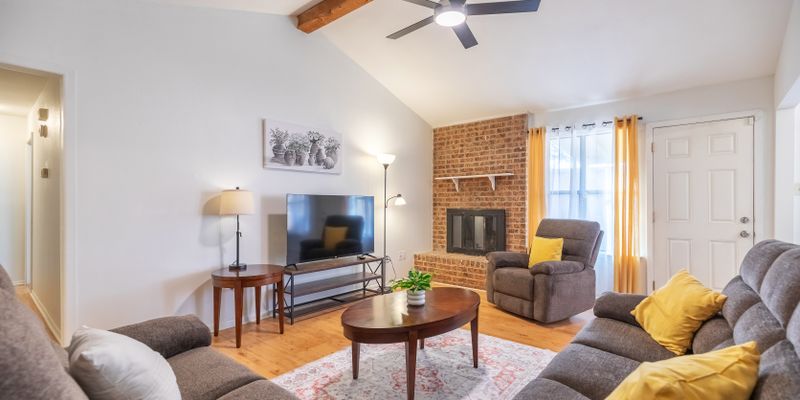 Abilene House: 5725 Quail Run St