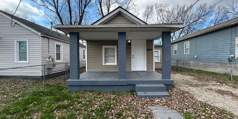 Louisville House: 3960 Craig Ave