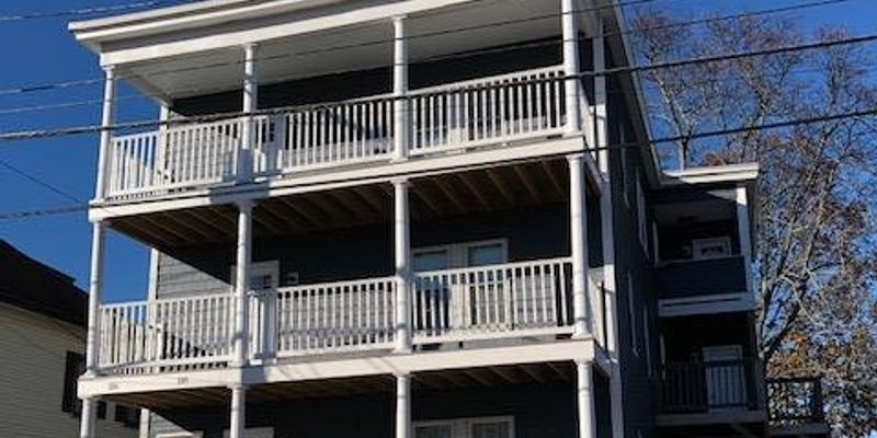 Lowell Apartment: 116 Martin Street