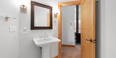 Second Bathroom Entry.jpg