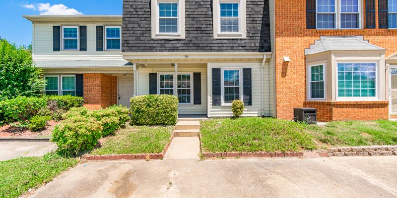 Virginia Beach House: 914 Jay Are Ct