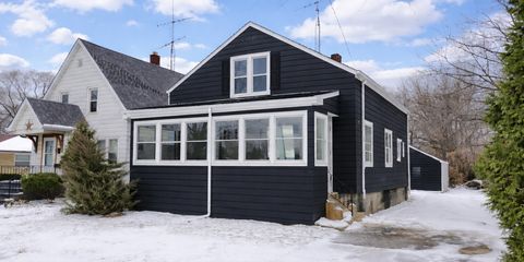 front - 3129 14th Ave.png