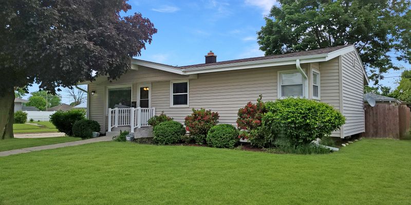 Kenosha House: 1903 18th Ave