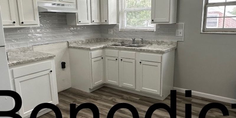 Xenia Apartment: 920 N Detroit St