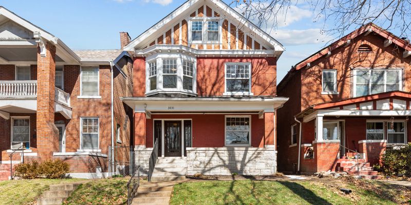 St. Louis House: 3831 Lafayette Ave