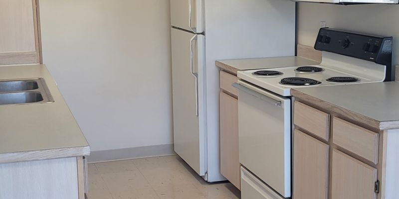 Soda Springs Apartment: 451 N 7th E