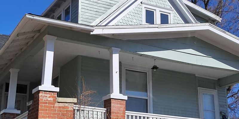 Saint Joseph House: 2319 Charles St 1/2