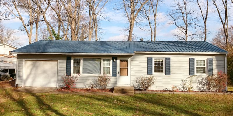 Rolla House: 9 Pecan Grove