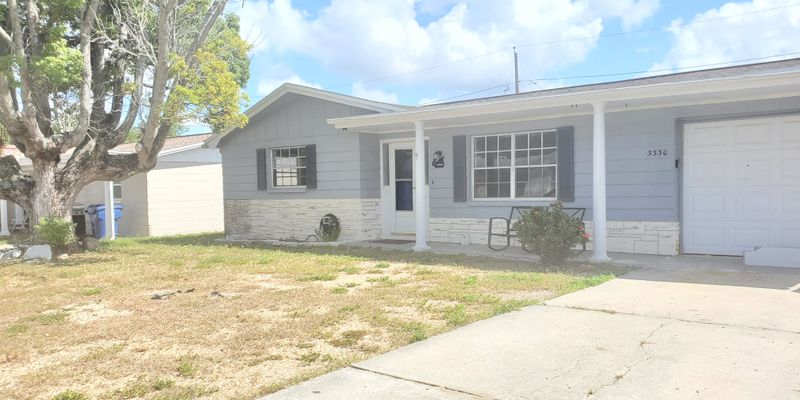 Holiday House: 3330 Rosefield Dr