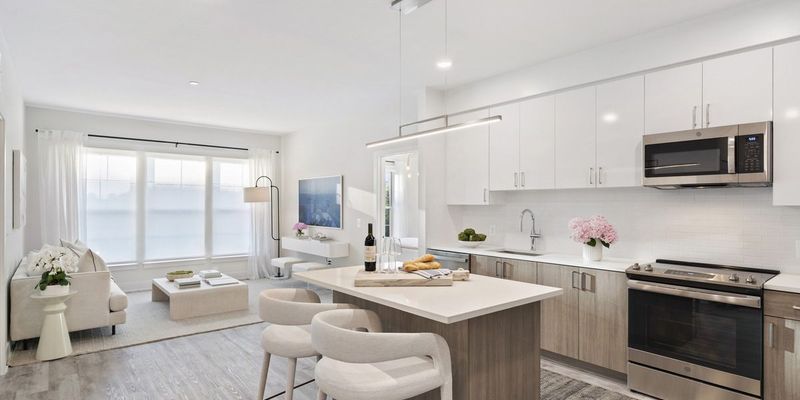 Sunnyvale Apartment: 481 S Mathilda Ave