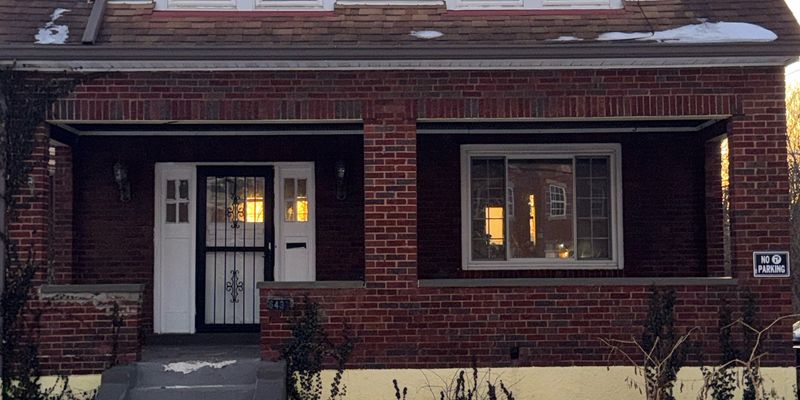 Cincinnati House: 6431 Kennedy Ave