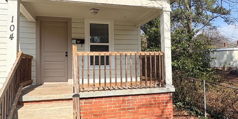 Concord House: 104 Freeze Ave NW