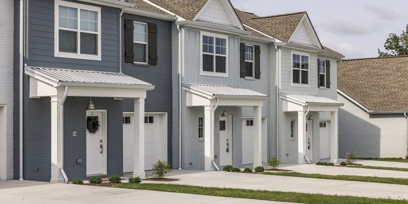 Gallatin Townhome: 1144 Lock 4 Rd